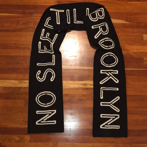 Kate Spade No Sleep Till Brooklyn Scarf 